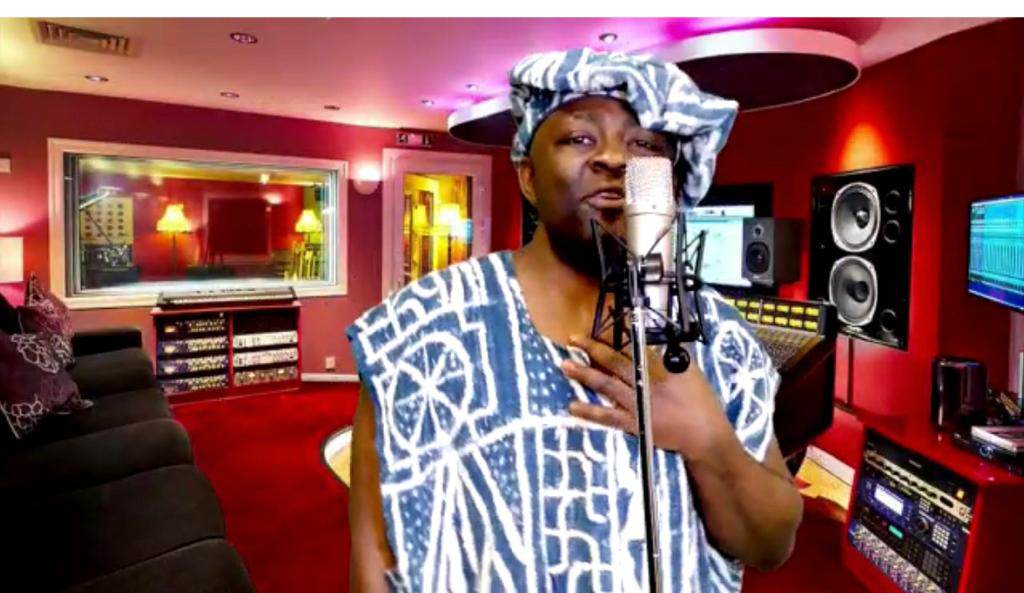Célébrer la musique africaine dans la diaspora : Michel Ngue-Awane…